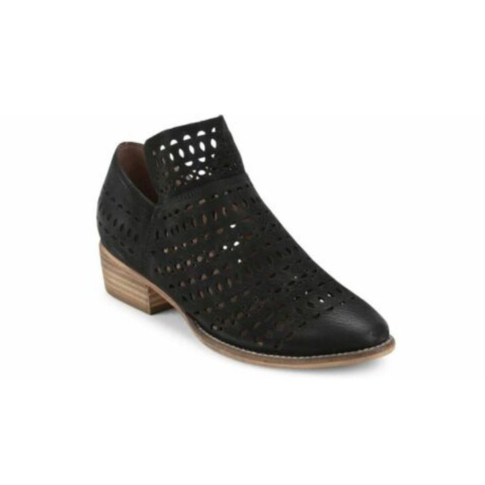Seychelles Loop Chopouts perforated leather Bootie